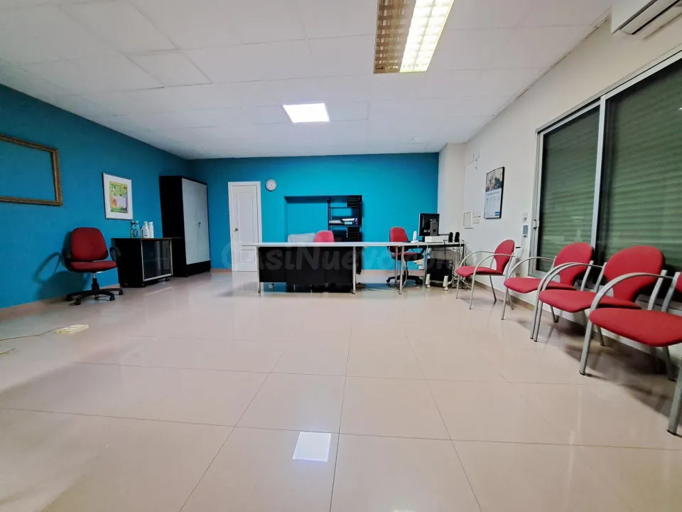 LOCAL ESQUINERO EN ALQUILER En Alzira – ZONA SANTOS PATRONOS