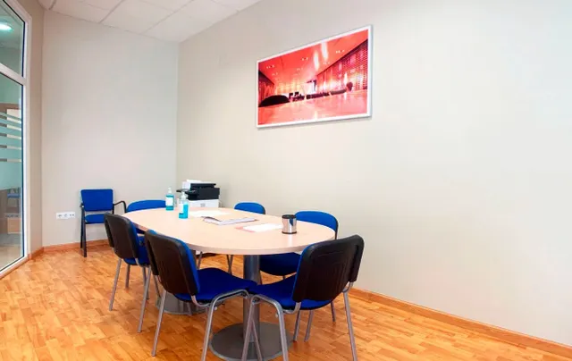 Magnífico local comercial junto a la Plaza Andalucía — 19