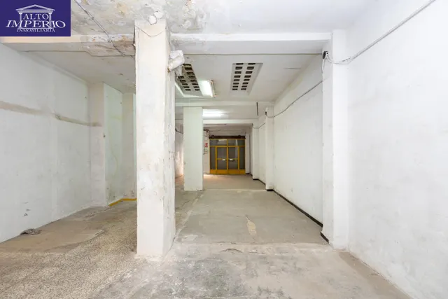 ¡Oportunidad Única en Angel Barrios! Local de 147m2 por solo 190.000€ — 11