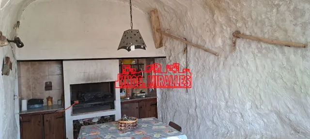 SE VENDE CASA CUEVA EN HONDON DE LAS NIEVES — 4