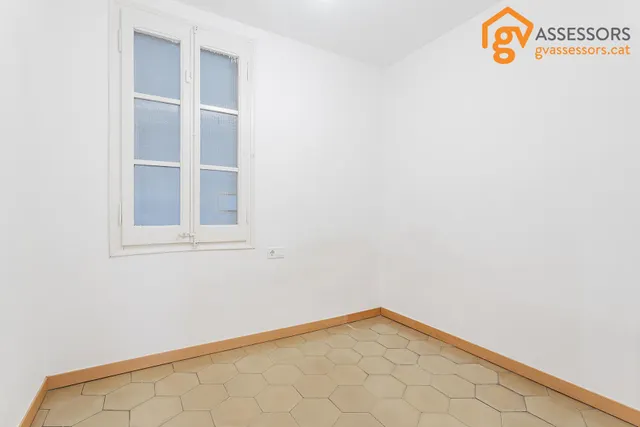 EXCLUSIVO PISO DE 133M2 CON 5 habitaciones — 18