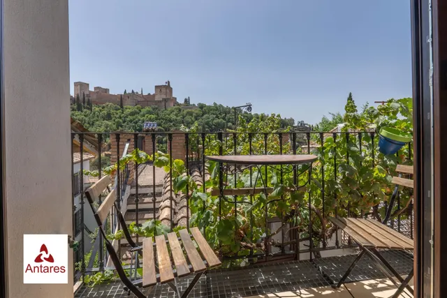 Espectacular casa con vistas directas a la Alhambra y Licencia Turística Activa en el Albaicín — 17