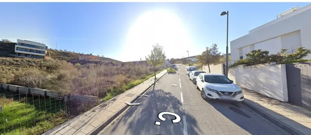 PARCELA EN LOS ALTOS DE LA ZUBIA 773M2 — 5