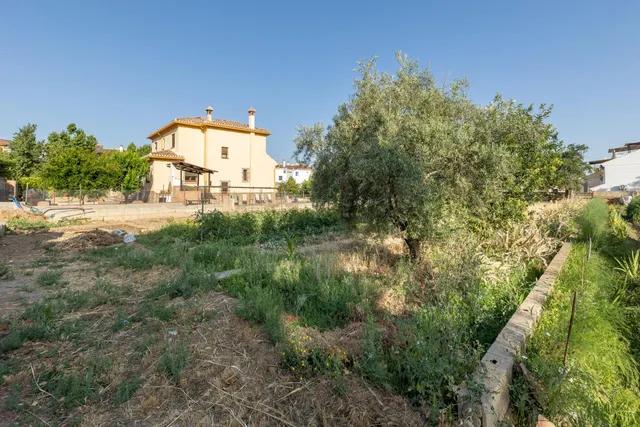 TERRENO URBANO 1060m EN LA ZUBIA — 10