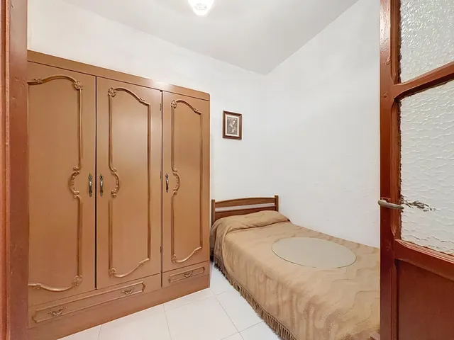 Amplia casa de pueblo de 276m2 en Abrucena lista para vivir — 15