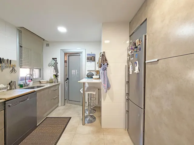 Fantástico Piso en Venta Junto al Parc de Can Gambús — 8
