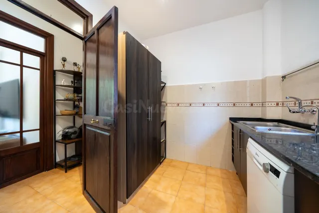 Primer piso con ascensor  en 31 de Diciembre, Palma — 7