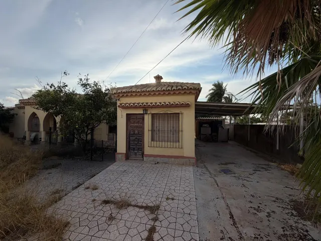 Chalet con amplia parcela en torreta florida - Torrevieja ( Alicante ) — 5