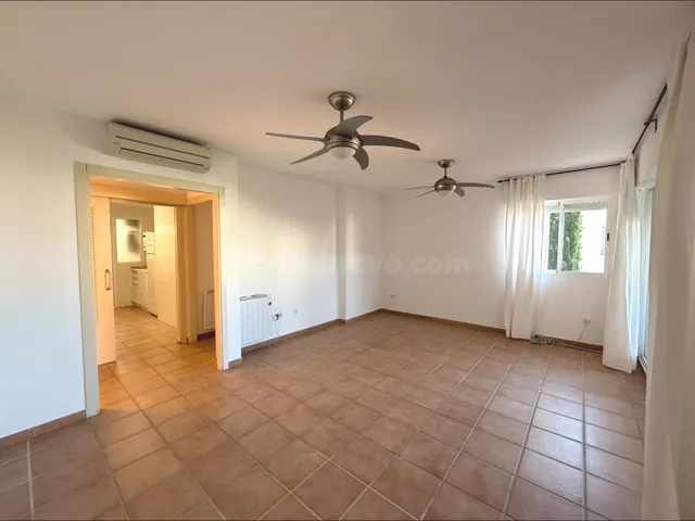 VENTA DE PISO EN CALABARDINA (ÁGUILAS) - foto 2