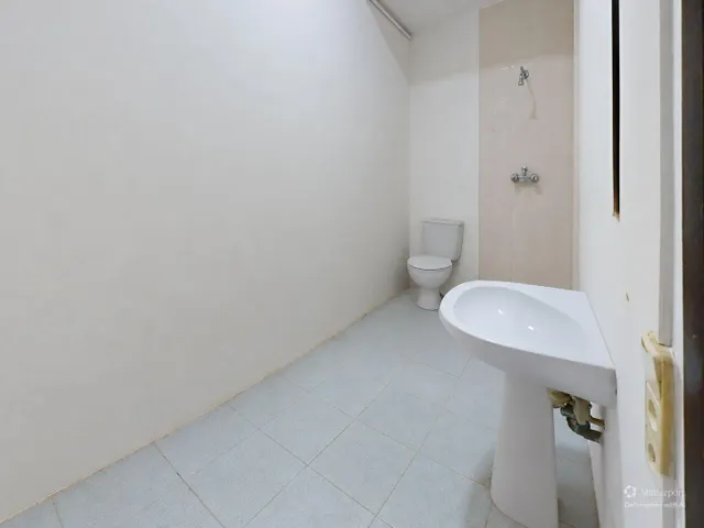 Local comercial con encanto y patio privado — 6