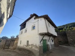 CASA PARA REFORMAR EN POYALES DEL HOYO ubicación INMEJORABLE - foto 5
