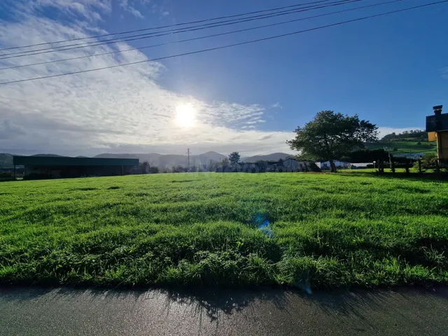 Terreno edificable de 3.500 m2 en Setienes (Valdés). - foto 3
