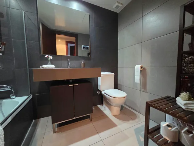 SANT CELONI (CENTRO): GRAN PISO DUPLEX INVERTIDO CON GRANDES TERRAZAS Y AMPLIA PLAZA DE APARCAMIENTO — 24