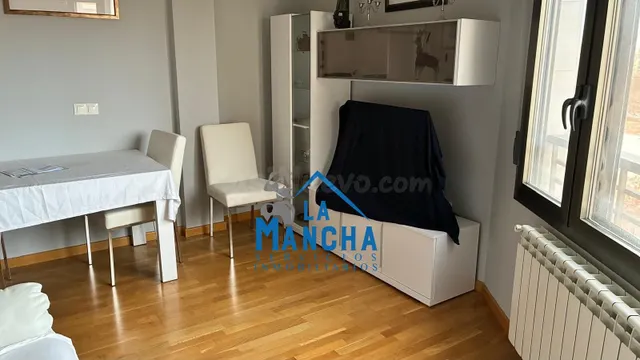*250.000€* INMOBILIARIA LA MANCHA VENDE PISO EN ZONA FERIA D