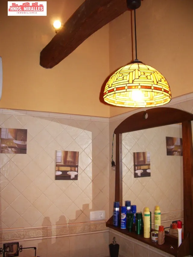 SE  VENDE CASA TIPICA MARAGATA INDEPENDIENTE EN EL CAMINO DE SANTIAGO — 29