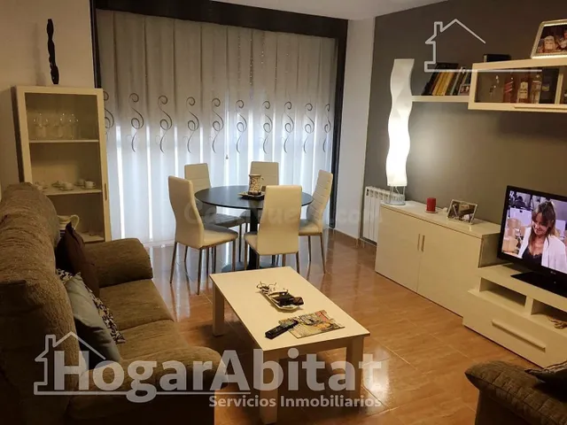 ¡A ESTRENAR! EXTERIOR Y AMPLIO CON ASCENSOR JUNTO AL AYUNTAMIENTO — 4