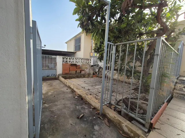 CASA EN EL CAMPO CERCA DEL PUEBLO — 29