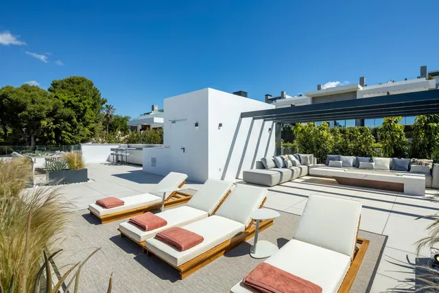 Villa 8 habitaciones 983m² en venta - Bello Horizonte — 48
