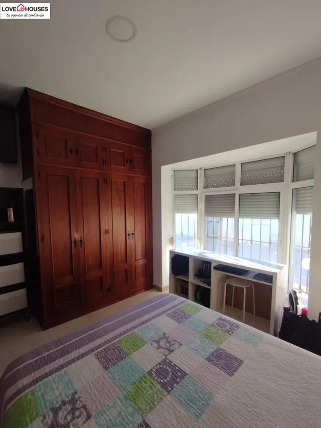 OPORTUNIDAD CHALET CON PISCINA – ZONA PAGO DEL HUMO — 24