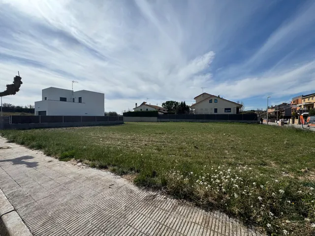 Solar esquinero en la mejor zona de Prats de Rei con 526 m2 para edificar unifamiliar — 6