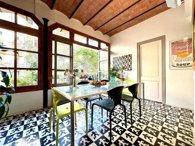 Piso 5 habitaciones 157m² en venta - Ajuntament