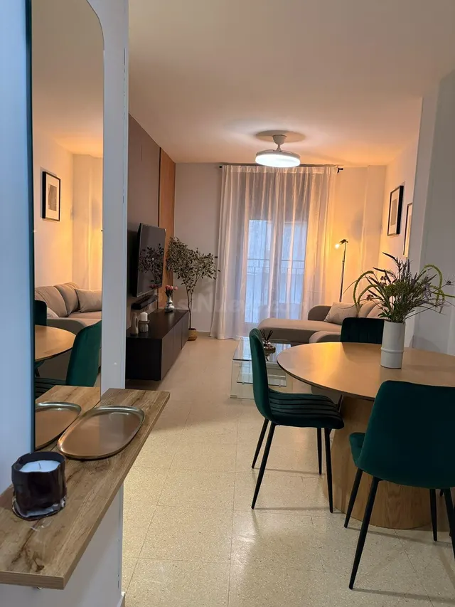 APARTAMENTO REFORMADO CON GARAJE - foto 4