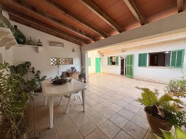 CHALET INDEPENDIENTE DE UNA SOLA PLANTA EN CALA PI
