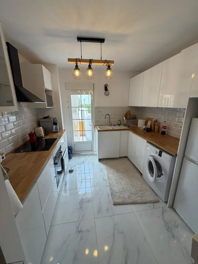 Acogedor Bungalow en Torrevieja, Zona Los Frutales - €272,000 — 21