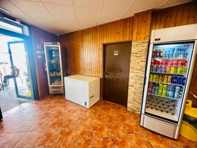 Traspaso de restaurante-cafeteria en pleno rendimiento — 7