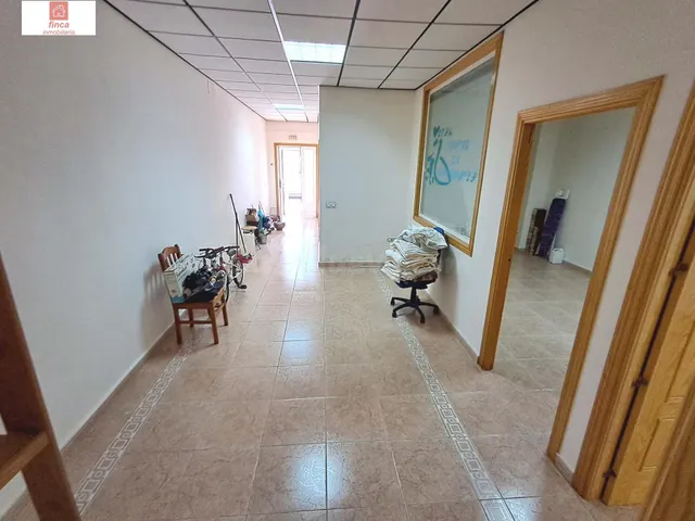 VENTA MONTIJO, LOCAL COMERCIAL U OFICINA EN ZONA CENTRO, CLI - foto 3