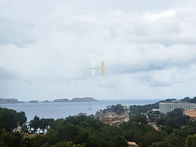 Apartamento luminoso con vistas al mar, terraza, parking y e - foto 5