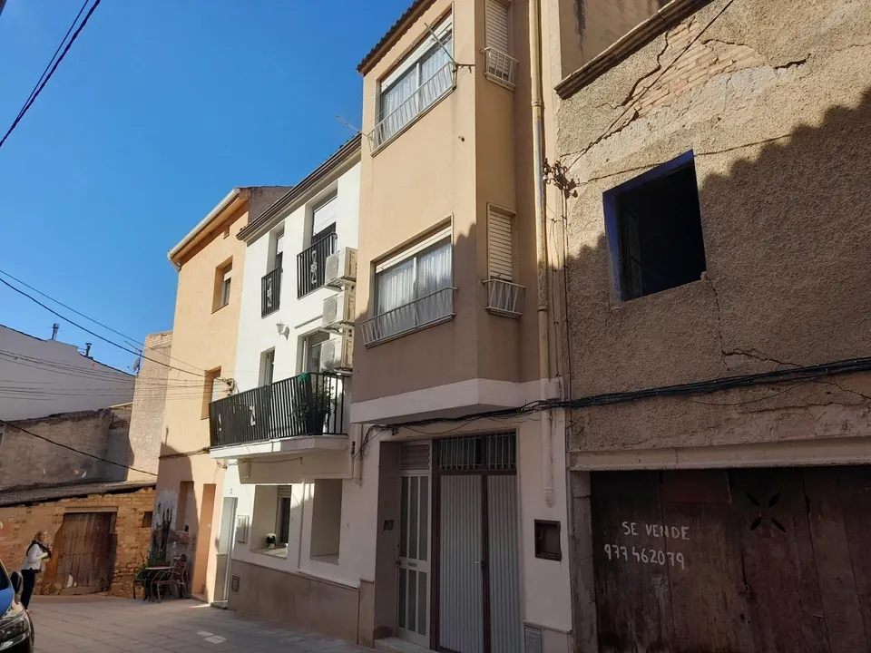 OCASION CASA DE PUEBLO EN BENIFALLET A ORILLAS DEL RIO EBRO