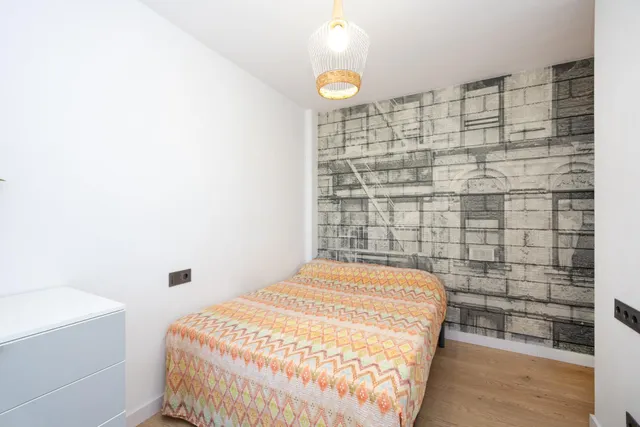 Piso 4 habitaciones 129m² en venta - El serrallo — 33