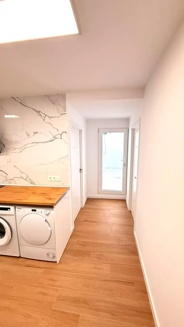 ✨ estudio en piso compartido –950€- disponible 1 de noviembre parejas o individual – avda. carlos haya ✨ — 17