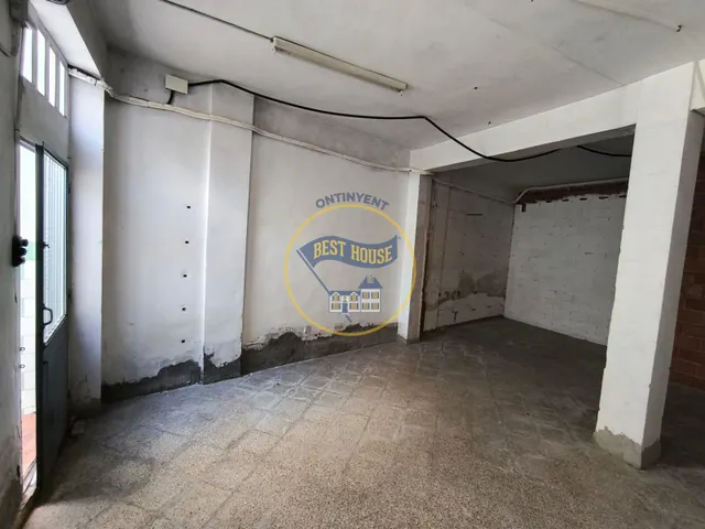 AMPLIO LOCAL COMERCIAL EN ONTINYENT — 11