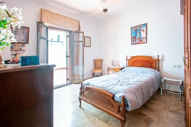 Magnífica casa junto a la Puerta del Osario, Sevilla — 32