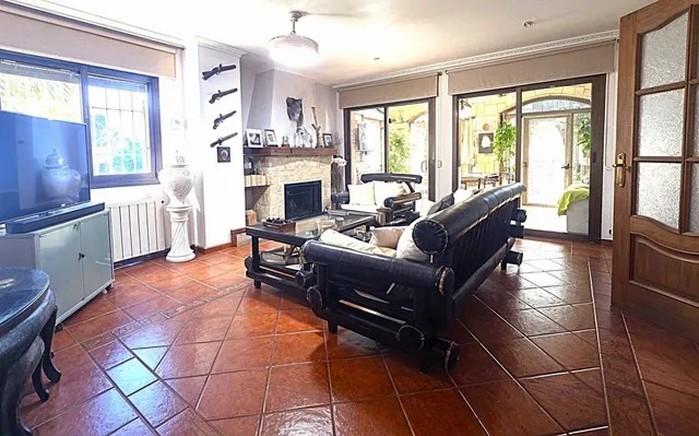 Elegancia y amplitud en Cambrils - LA DORADA - posiblemente la mejor zona residencial frente al mar de la Costa Dorada. — 16