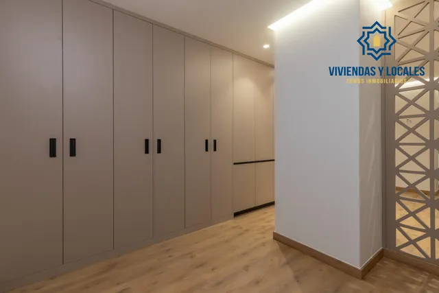 MODERNO ESTUDIO TIPO LOFT EN URBANIZACIÓN VILLA PINEDA - ZONA VILLAREJO — 11