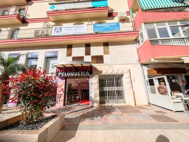 SE ALQUILA OFICINA-DESPACHO EN PLENO CENTRO DE FUENGIROLA — 23