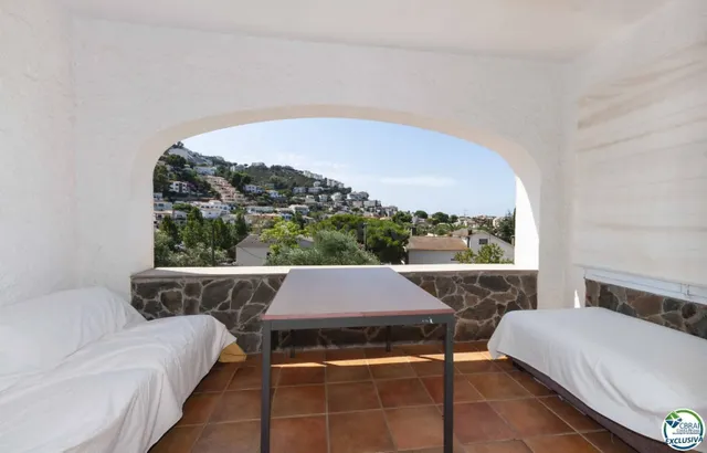 GRAN APARTAMENTO EN LA CUANA - foto 4