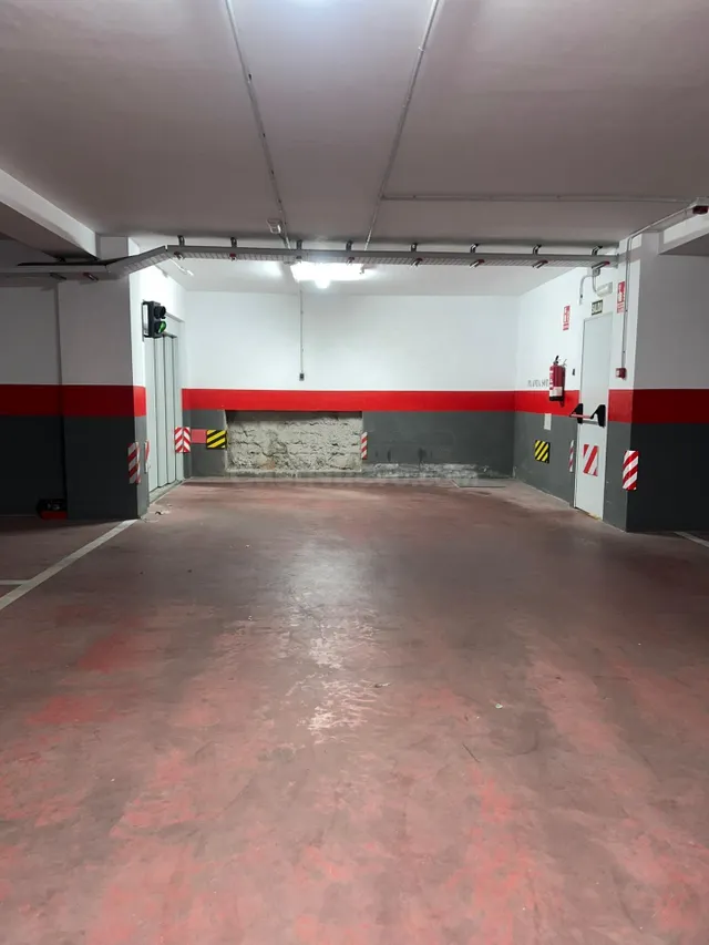 Parking 29m² en venta - Centro — 2