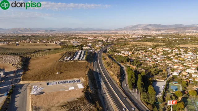 Amplio Terreno Rural en Avda Suspiro del Moro, Otura — 26