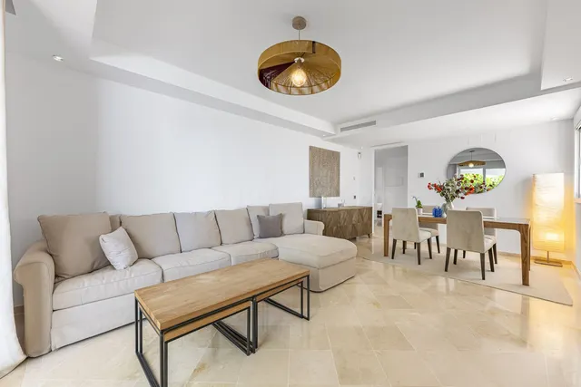 Planta baja 2 habitaciones 90m² en alquiler - Marbella - foto 5