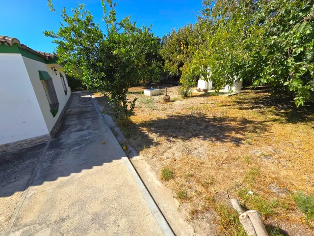 2x1 CHALET CON PISCINA, NAVE Y GARAJE EN PARCELA SEGREGADA DE 2.040M2 CHICLANA DE LA FRONTERA — 36
