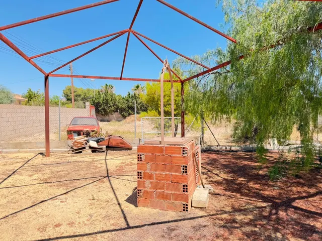 Espectacular chalet independiente con 7 dormitorios, piscina y 1.520 m2 de parcela en Río Park — 28