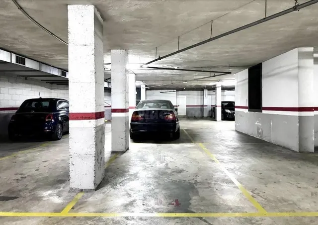 Plaza de parking en Can Rull - Can Llong - foto 2