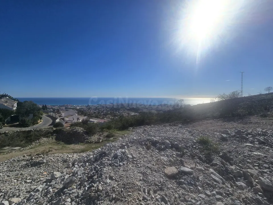 Terreno urbanizable Benalmádena vistas mar - 46 viviendas posibles
