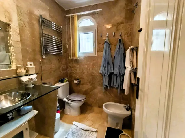 ¡Gran Oportunidad! Villa de Ensueño a Solo 635.000 € en Orihuela Costa — 48