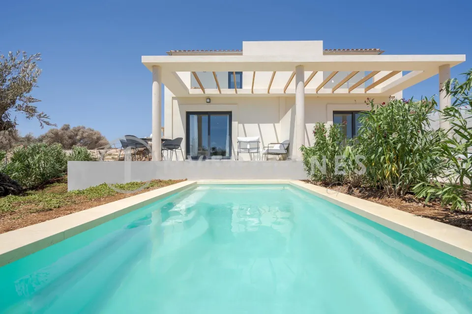 Villas de obra nueva en Cala Romantica
