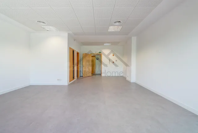 ✨ Tu oficina en el corazón empresarial de Valencia. Impecabl - foto 3